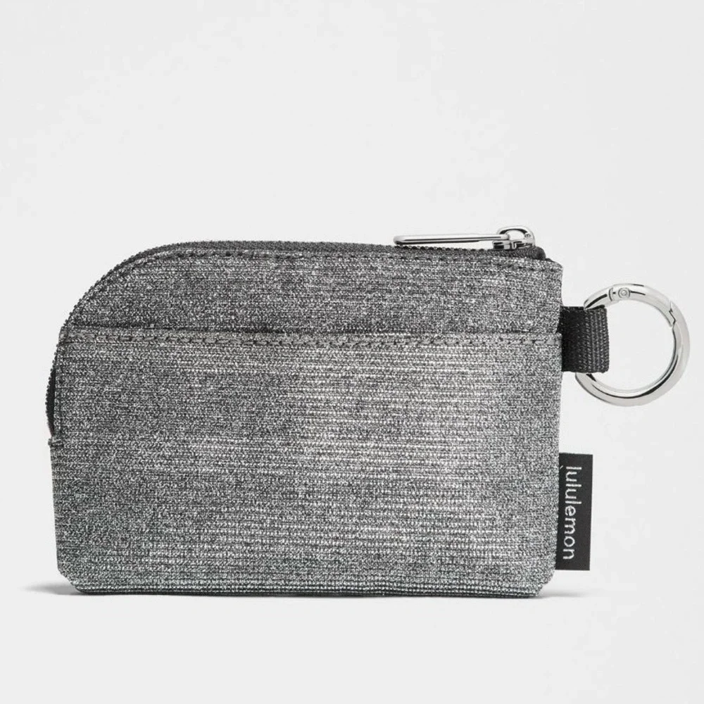 🩶🍋Lululemon Clippable Card Pouch Glitter Dark Silver/Graphite Grey/Silver